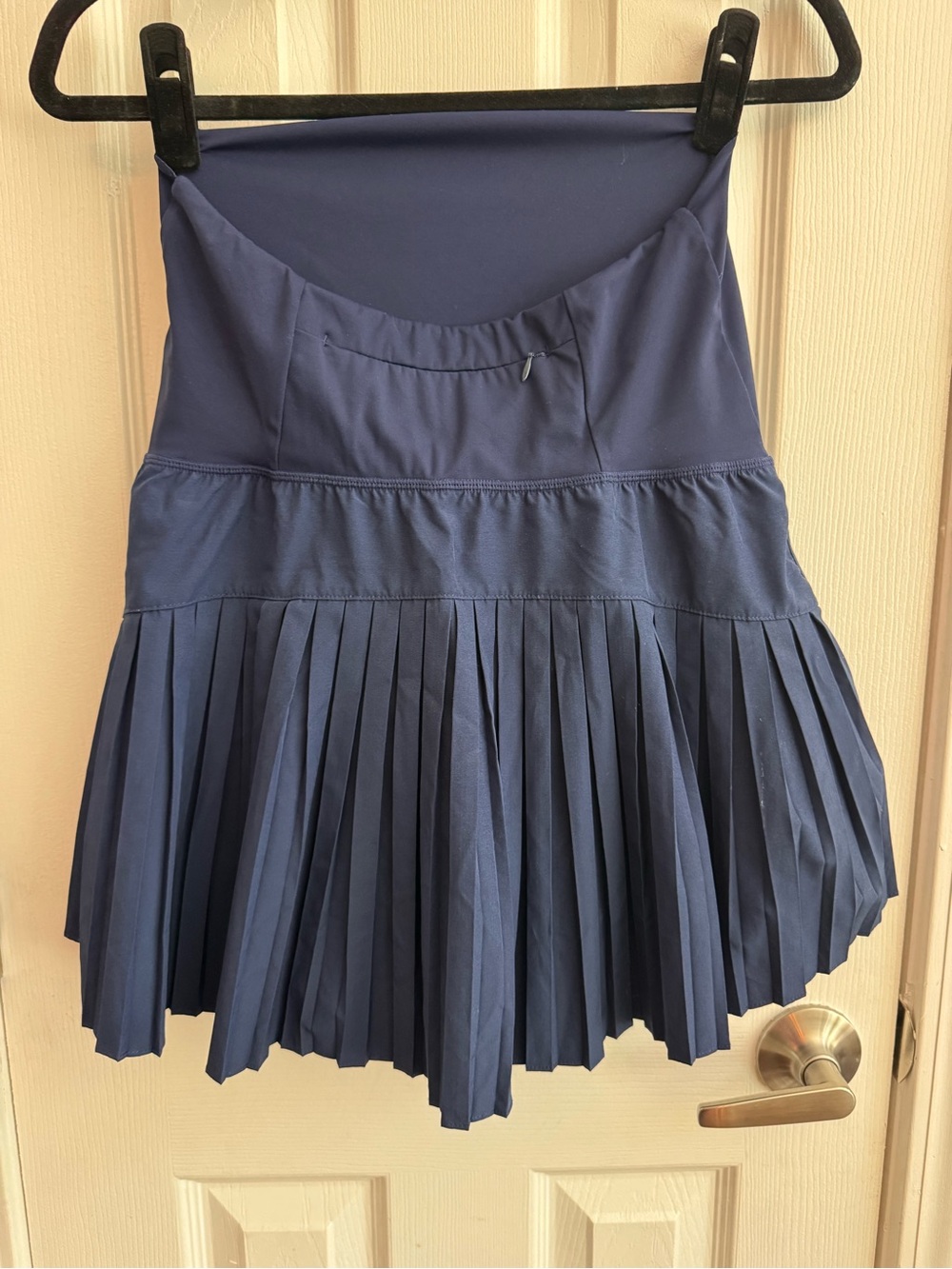 MAACIE Maternity Tennis Golf Skirt Navy Size Small